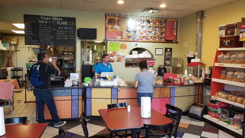 La Nueva Fresh & Hot | restaurant | 9625 Webb Chapel Rd, Dallas, TX 75220, USA | 2143587261 OR +1 214-358-7261