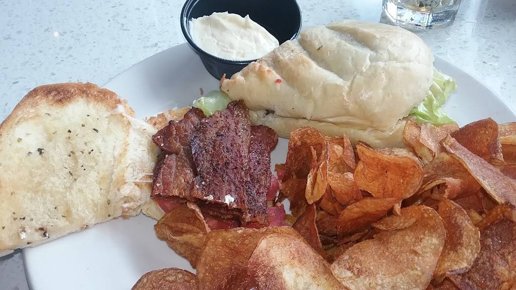 The Lakehouse Grille | night club | 620 E Lake Shore Dr, Culver, IN 46511, USA | 5748422234 OR +1 574-842-2234