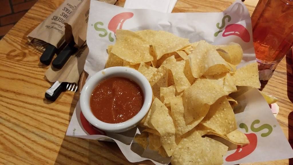Chilis Grill & Bar | restaurant | 123 Northgate Mall Dr, Chattanooga, TN 37415, USA | 4238774344 OR +1 423-877-4344