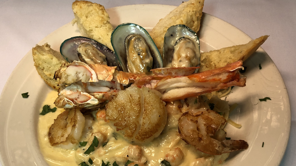 Glen Eagles | restaurant | 3700 N Carson St, Carson City, NV 89706, USA | 7758844414 OR +1 775-884-4414