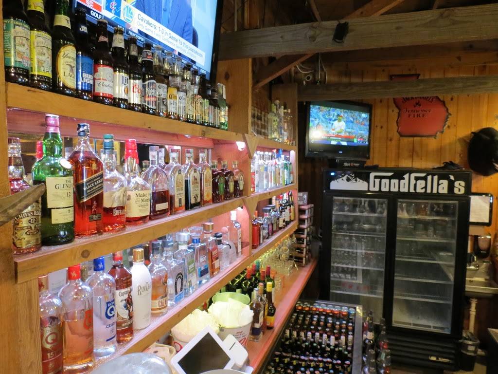 GoodFellas Sports Bar & Grill | restaurant | 198 E Sycamore St, Social Circle, GA 30025, USA | 6784659338 OR +1 678-465-9338