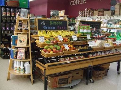 Bluff Country Co-op | restaurant | 121 W 2nd St, Winona, MN 55987, USA | 5074521815 OR +1 507-452-1815