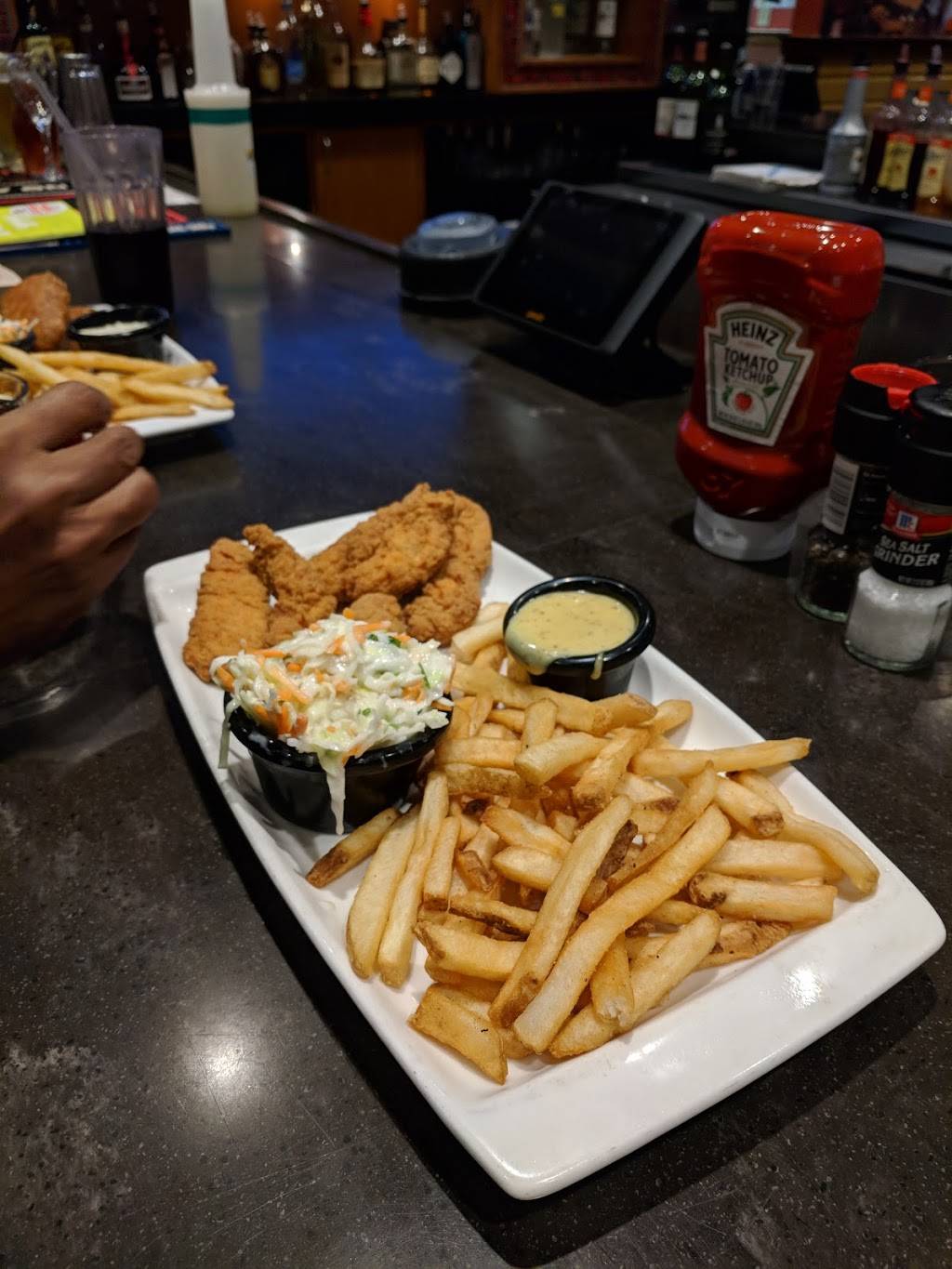 Applebees Grill + Bar | restaurant | 4507 Town Center Pkwy, Jacksonville, FL 32246, USA | 9046453590 OR +1 904-645-3590