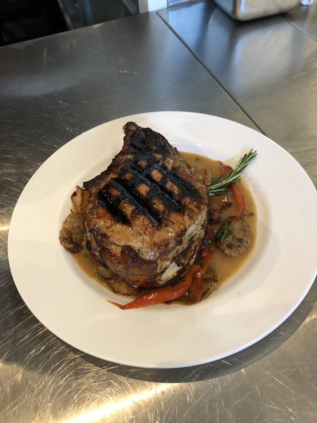 Buteras Restaurant of Bay Shore | restaurant | 8 Third Ave, Bay Shore, NY 11706, USA | 6313284948 OR +1 631-328-4948