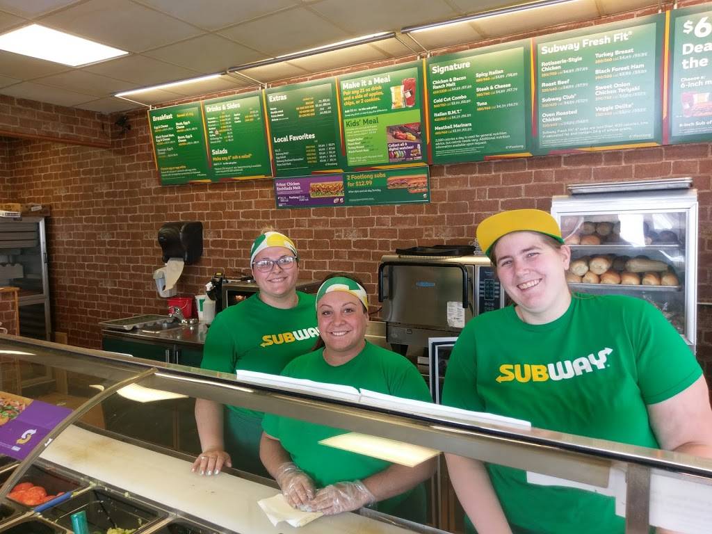 Subway | restaurant | 20 E Alexis Rd, Toledo, OH 43612, USA | 4194787266 OR +1 419-478-7266