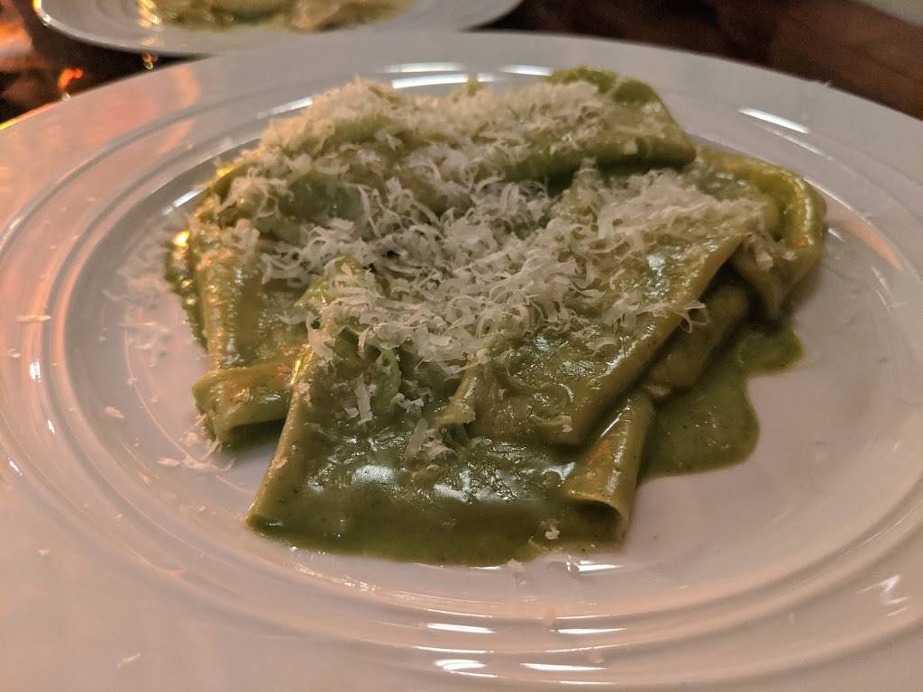 Fiorella Pasta | restaurant | 817 Christian St, Philadelphia, PA 19147, USA | 2153059222 OR +1 215-305-9222