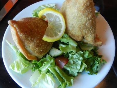 Indias Curry Place | restaurant | 311 N Virgil Ave, Los Angeles, CA 90004, USA | 3236446977 OR +1 323-644-6977