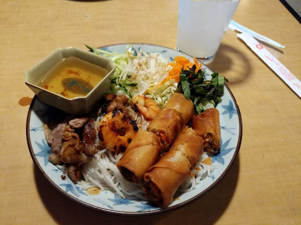 Noodles Ranch | restaurant | 2765 N Scottsdale Rd, Scottsdale, AZ 85257, USA | 4809453182 OR +1 480-945-3182