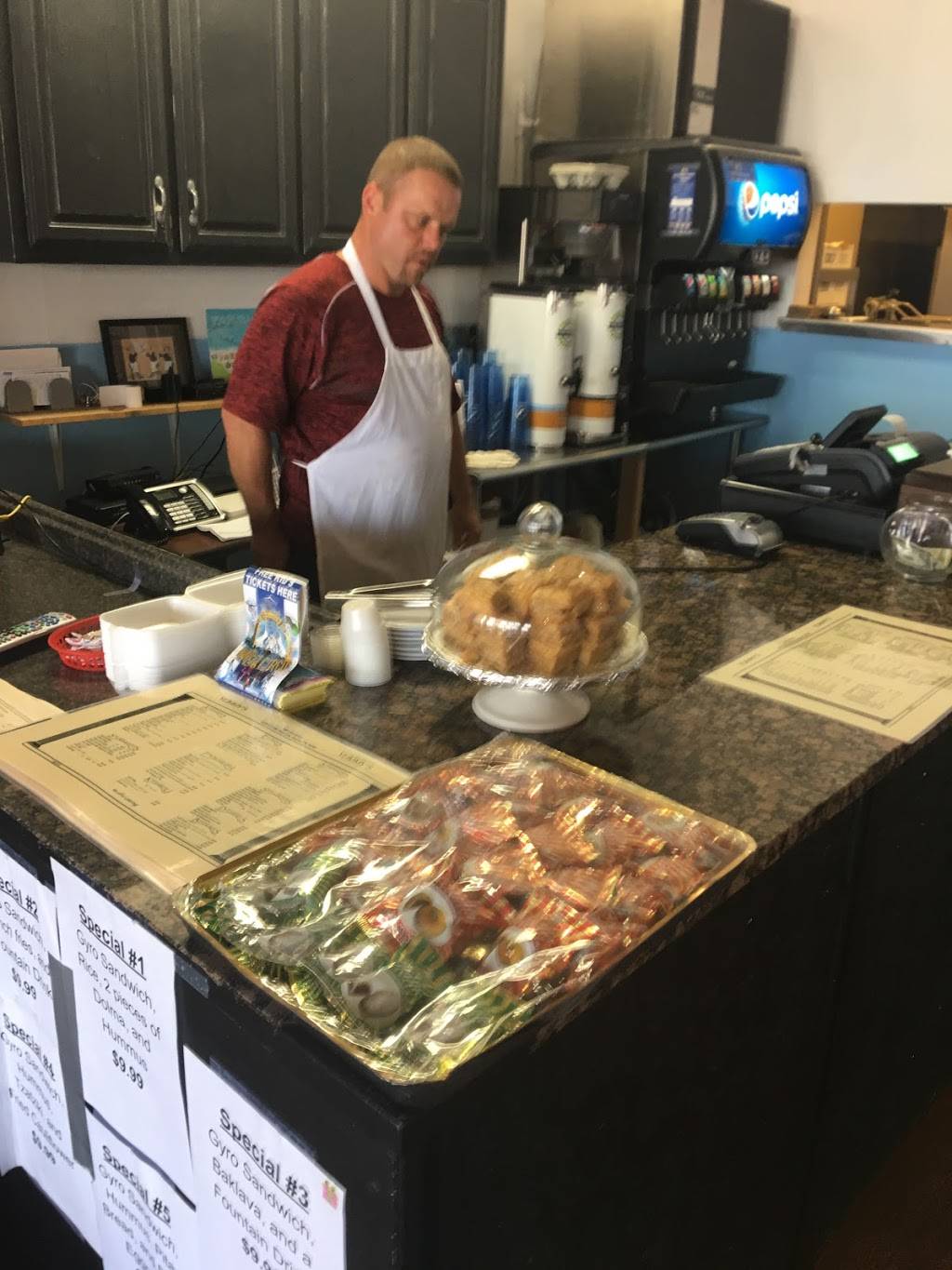 Yummys greek cafe | restaurant | 2430 S Interstate 35 #136, Denton, TX 76205, USA | 9405140721 OR +1 940-514-0721