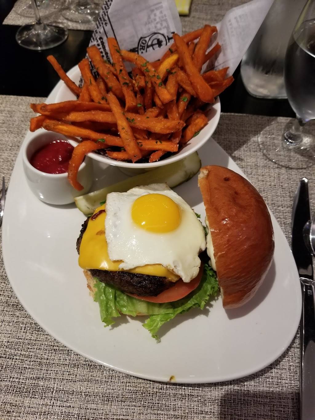 Metropole | restaurant | 899 Francisco St, Los Angeles, CA 90017, USA | 2132328800 OR +1 213-232-8800