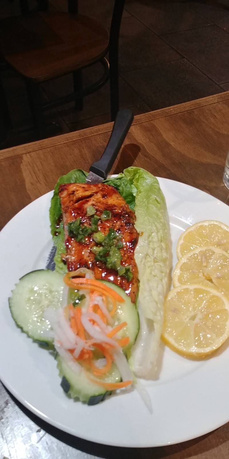 Pho Tre Bien Bistro | restaurant | 3737 N Mesa St E, El Paso, TX 79902, USA | 9153072334 OR +1 915-307-2334