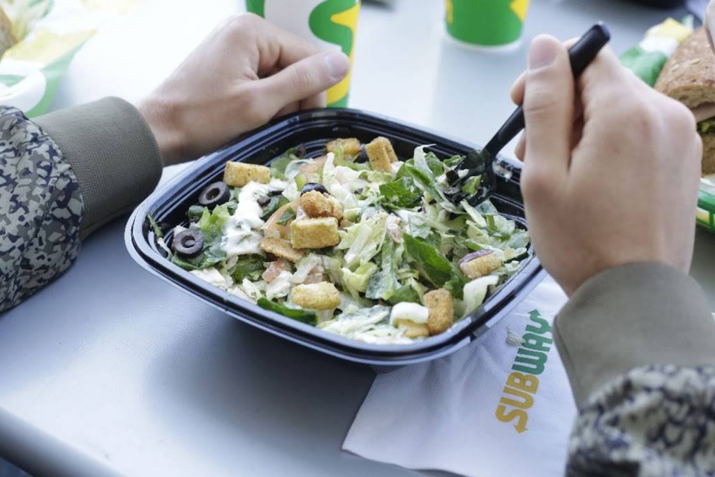 Subway Restaurants | restaurant | 183 Yorba Linda Blvd, Placentia, CA 92870, USA | 7149933498 OR +1 714-993-3498