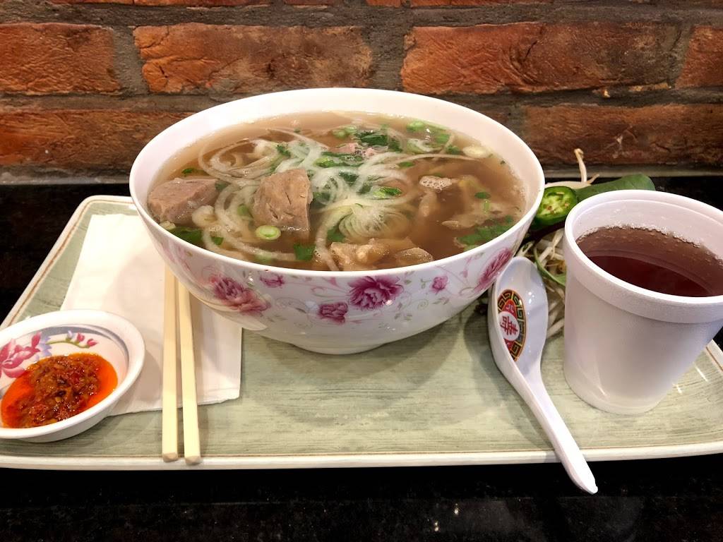 Yummy Pho | restaurant | 2012 N Broad St, Philadelphia, PA 19121, USA | 2157652157 OR +1 215-765-2157