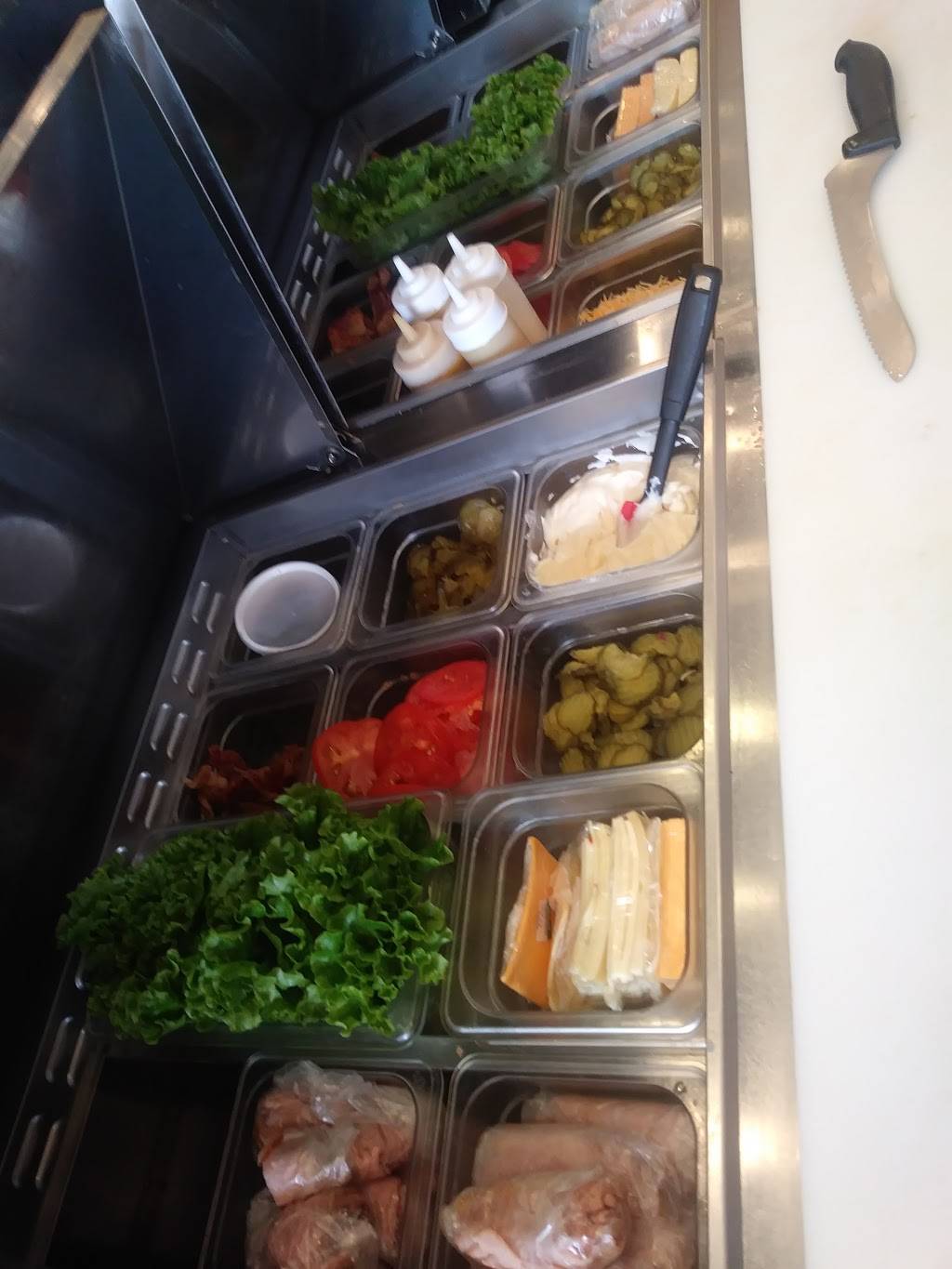 Honey Bee Ham | restaurant | 116 East, I-20 #100, Weatherford, TX 76087, USA | 8175981663 OR +1 817-598-1663