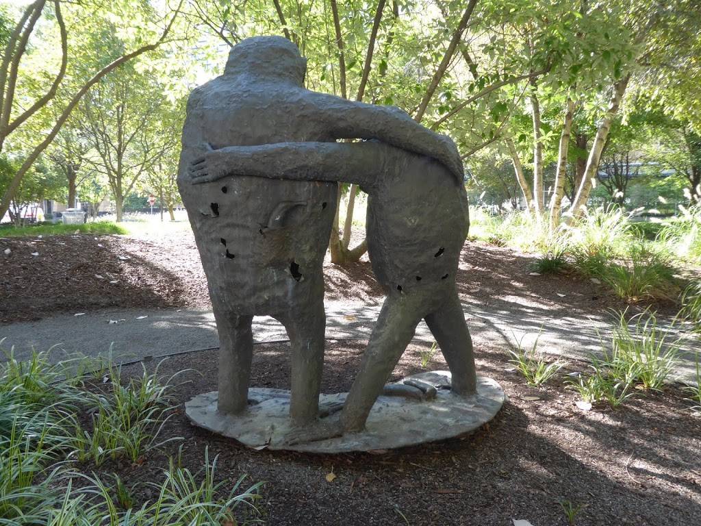 Starbucks | cafe | 7 Market Square, Pittsburgh, PA 15222, USA | 4122010296 OR +1 412-201-0296