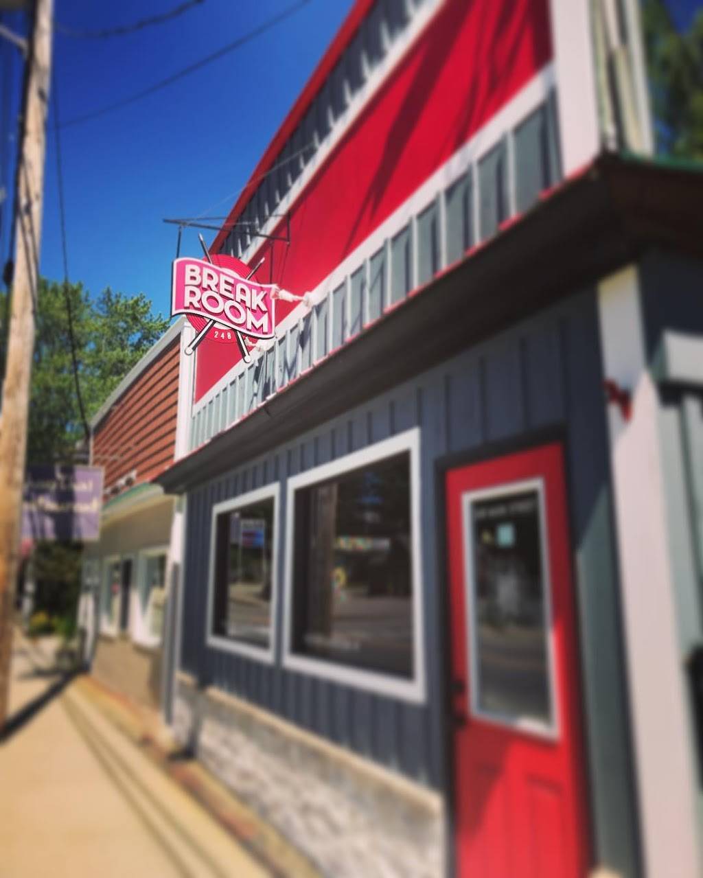 BreakRoom 248 | restaurant | 248 Main St, Bridgton, ME 04009, USA | 2078038675 OR +1 207-803-8675
