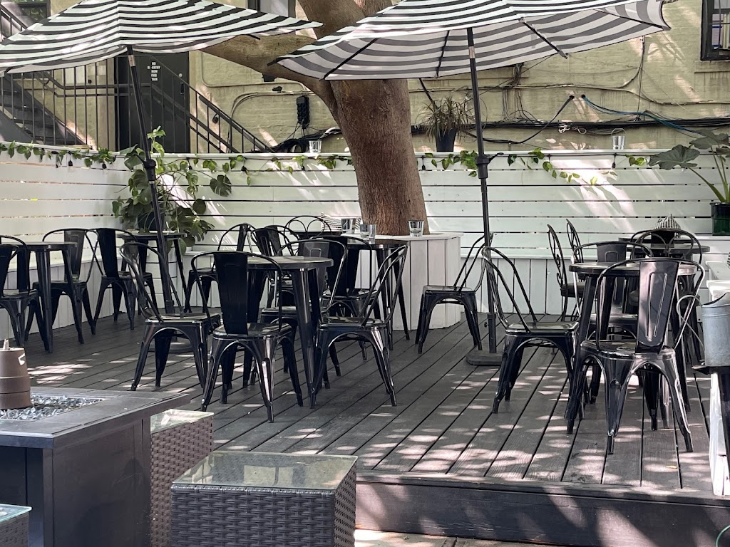 Greedi Vegan | restaurant | 326 Tompkins Ave, Brooklyn, NY 11216, USA | 3474236227 OR +1 347-423-6227