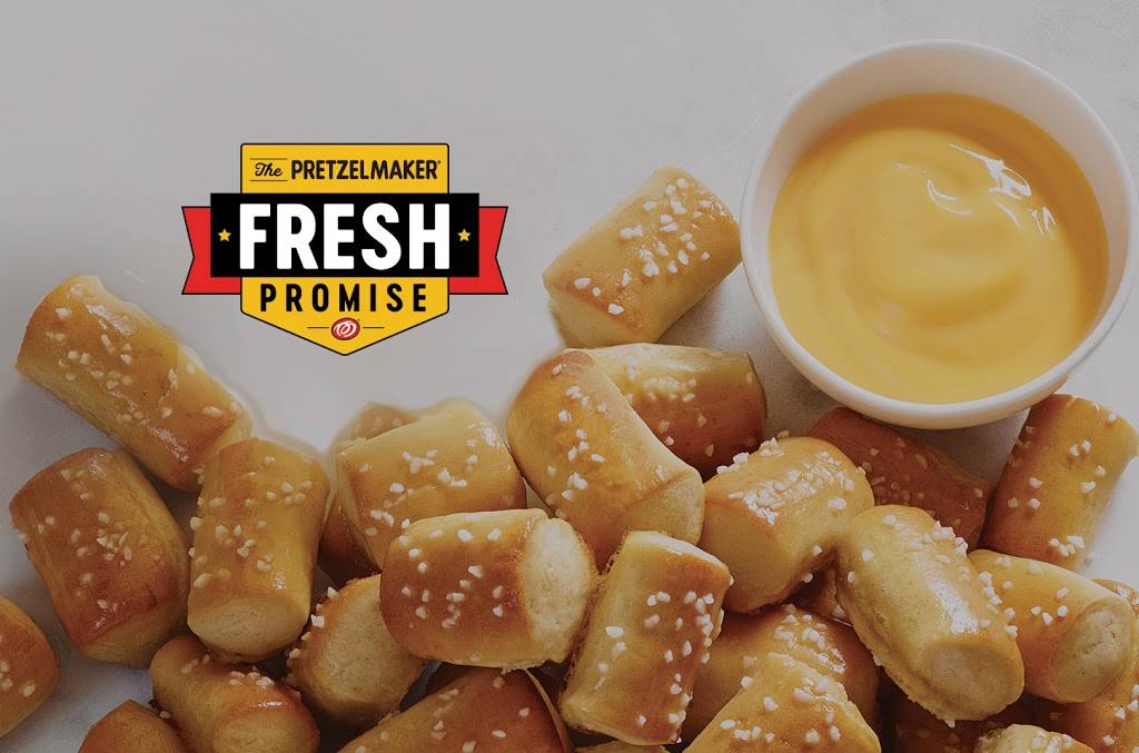 Pretzelmaker | restaurant | 1000 25th Ave, Coralville, IA 52241, USA | 3196252000 OR +1 319-625-2000