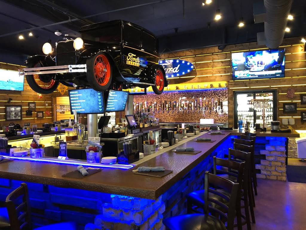 Fords Garage | restaurant | 200 1st Ave S Suite A, St. Petersburg, FL 33701, USA | 7272953673 OR +1 727-295-3673