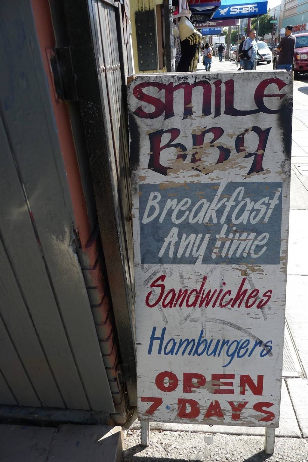 Smile BBQ | restaurant | 2619 Mission St, San Francisco, CA 94110, USA | 4152851596 OR +1 415-285-1596