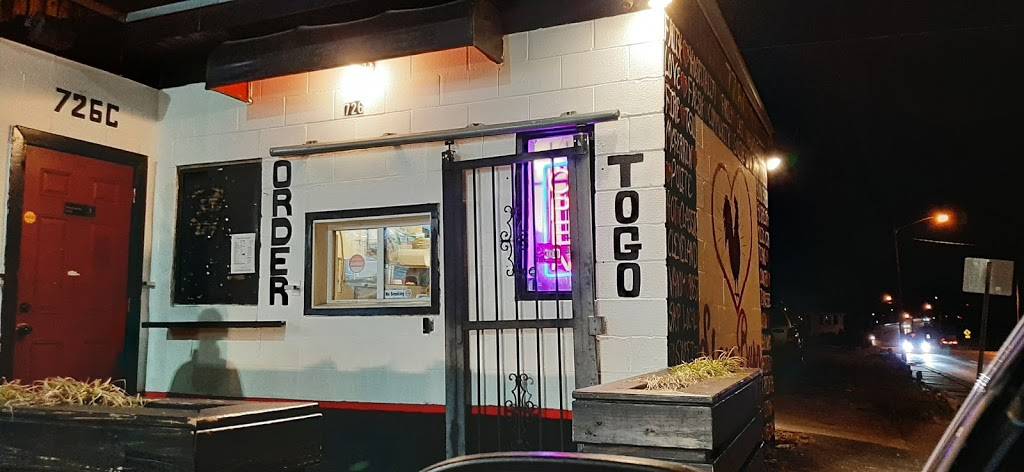 Slow Burn Hot Chicken -East Nashville | restaurant | 726 Mcferrin Ave, Nashville, TN 37206, USA | 6297026815 OR +1 629-702-6815