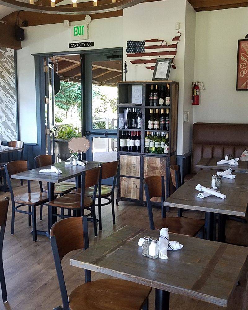 Island Lodge by Al Lago | restaurant | 20818 Island Pkwy E, Lake Tapps, WA 98391, USA | 2538626641 OR +1 253-862-6641