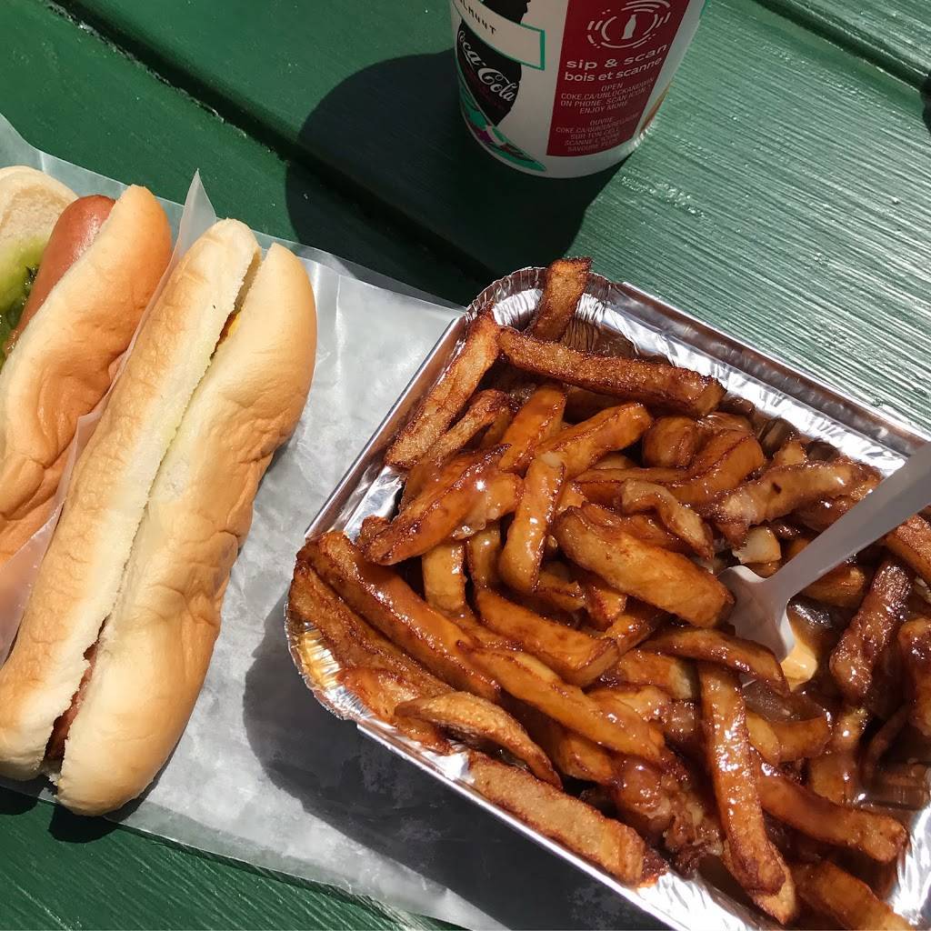 Cantine Normandin | restaurant | 1100 Avenue de lUnion, Saint-Césaire, QC J0L 1T0, Canada | 4504693988 OR +1 450-469-3988