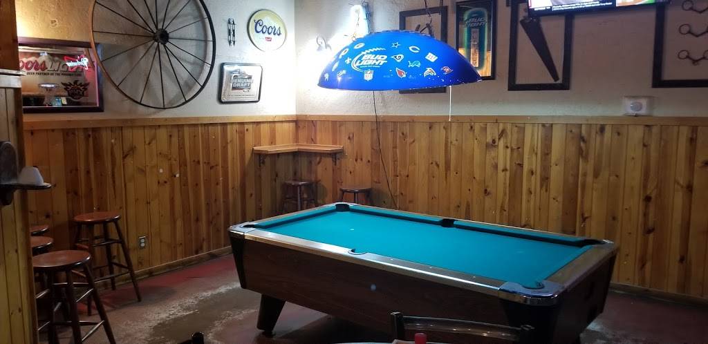 Tin Top Bar & Grill | restaurant | 37901 W Salome Hwy, Tonopah, AZ 85354, USA | 6233861501 OR +1 623-386-1501