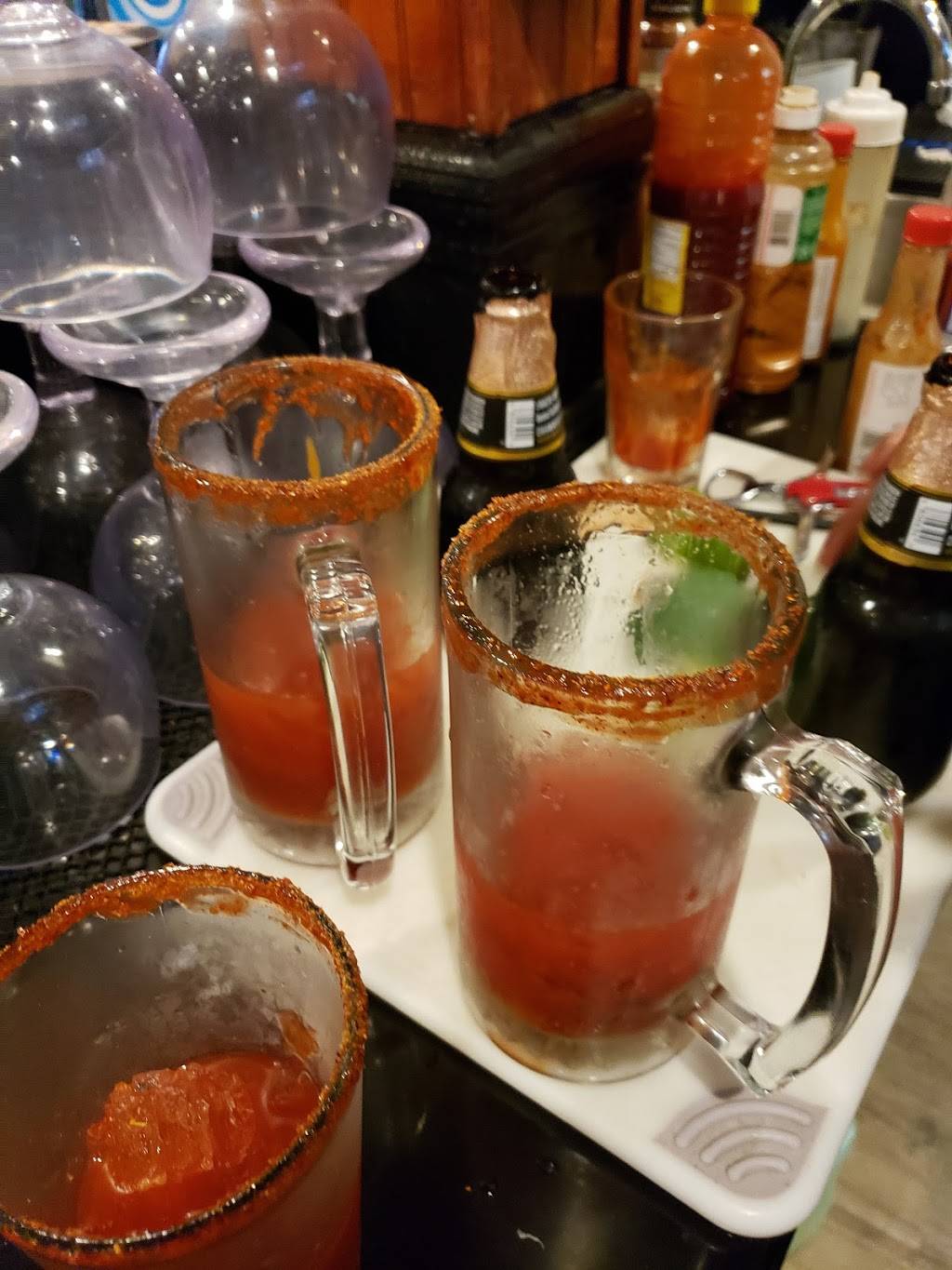 Blue Jays Family Restaurant and Bar | restaurant | 47100 NW Sunset Hwy, Banks, OR 97106, USA | 5033241114 OR +1 503-324-1114