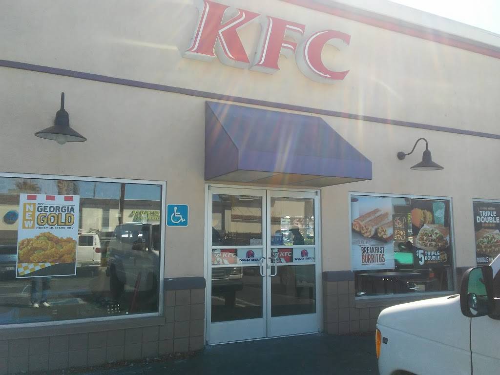 KFC | restaurant | 2941 W Imperial Hwy, Inglewood, CA 90303, USA | 3237792712 OR +1 323-779-2712
