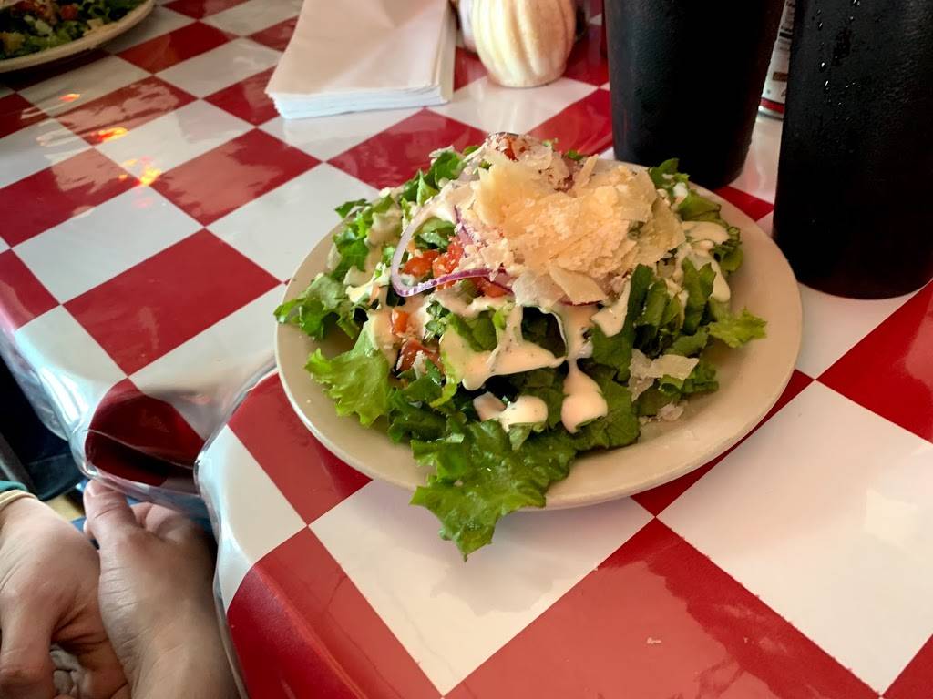 Julians Italian Pizzeria & Kitchen | restaurant | 13444 West Ave, San Antonio, TX 78216, USA | 2104963500 OR +1 210-496-3500