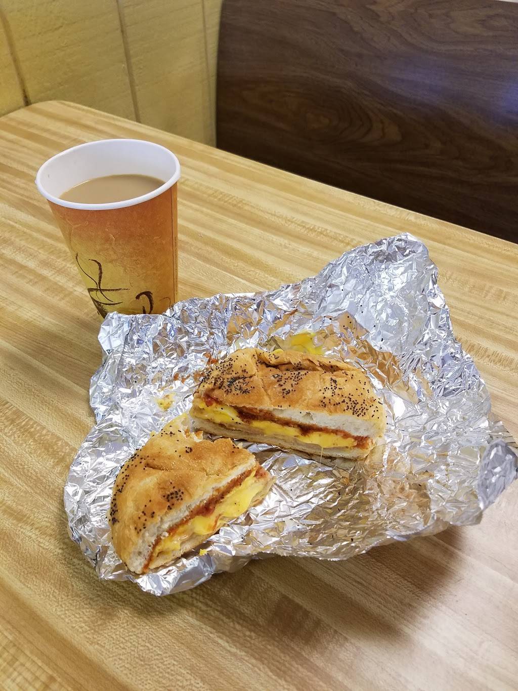 Joyces Subs & Pizza | restaurant | 655 Newman Springs Rd, Lincroft, NJ 07738, USA | 7327419660 OR +1 732-741-9660