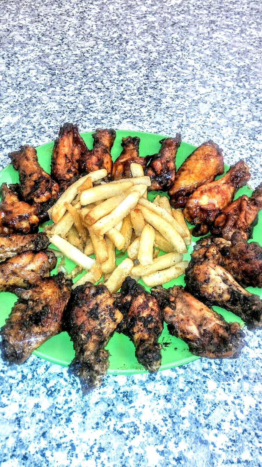 Family Jerk Restaurant | restaurant | 803 Powder Springs St #1, Marietta, GA 30064, USA | 6782175999 OR +1 678-217-5999