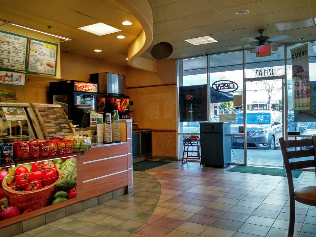 Subway Restaurants | restaurant | 1711 Branham Lane #A-7, Branham Shopping Center, San Jose, CA 95118, USA | 4088268360 OR +1 408-826-8360