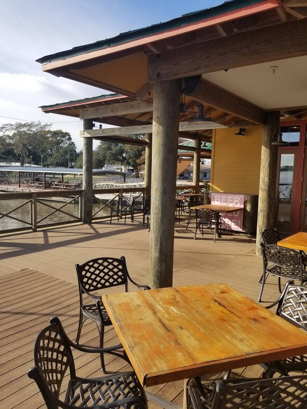 Regatta Seafood and Steakhouse | restaurant | 508 Hawkeye Ave, Lake Arthur, LA 70549, USA | 3377741504 OR +1 337-774-1504