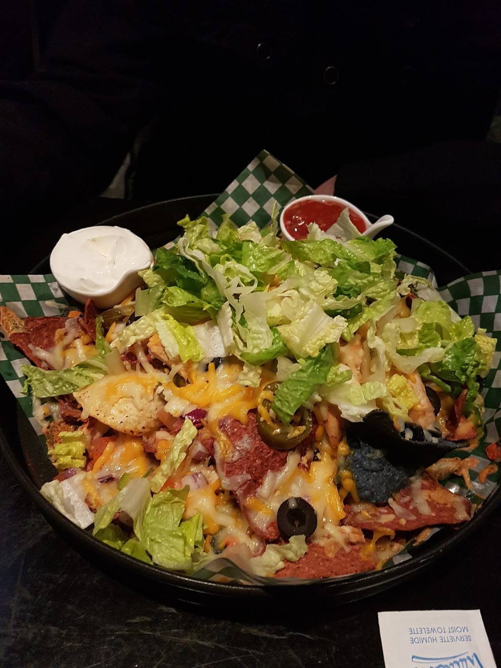 Keenans Irish Pub | restaurant | 550 Queen St W #9, Brampton, ON L6X 3E1, Canada | 9054571818 OR +1 905-457-1818