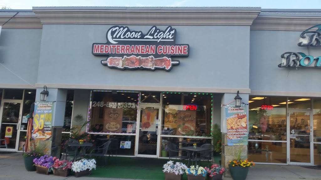 Moonlight Mediterranean Cuisine | restaurant | 1123 E West Maple Rd, Walled Lake, MI 48390, USA | 2488595053 OR +1 248-859-5053