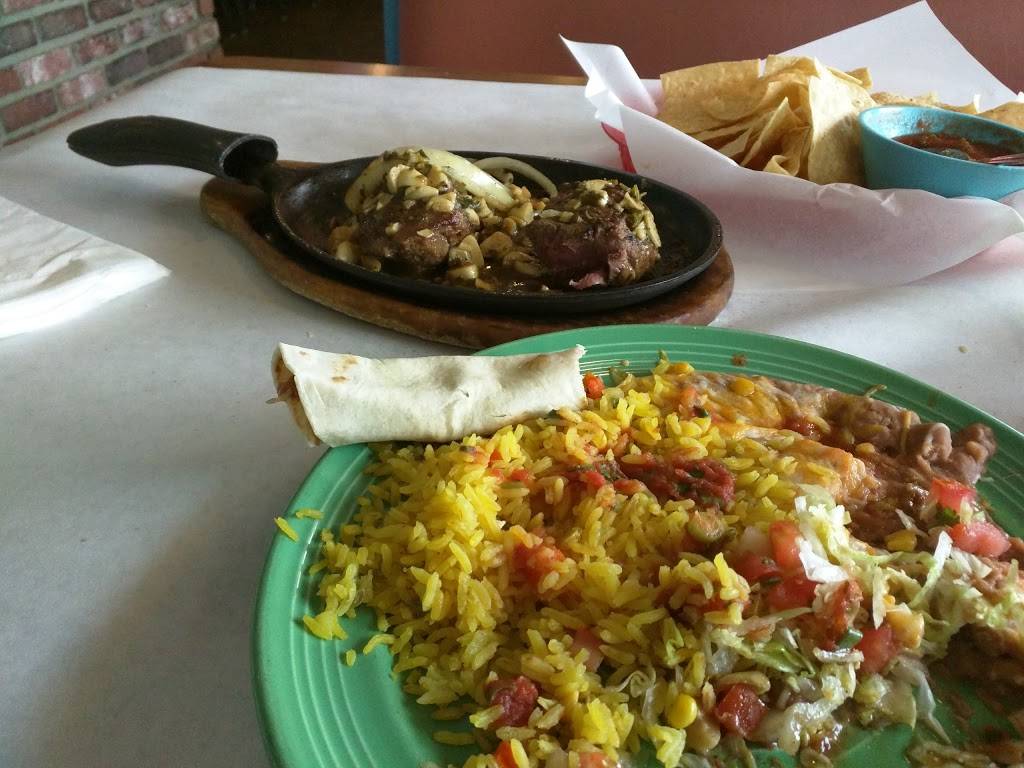 Yucatan Grill | restaurant | 550 Pacific Coast Hwy, Seal Beach, CA 90740, USA | 5624304422 OR +1 562-430-4422