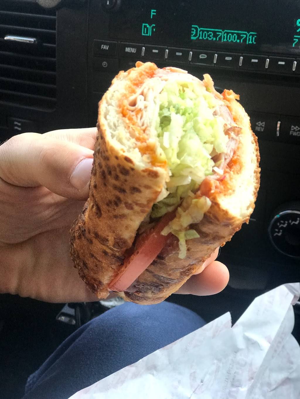 Quiznos | restaurant | 1330 164th St SW #502, Lynnwood, WA 98087, USA | 4257457718 OR +1 425-745-7718