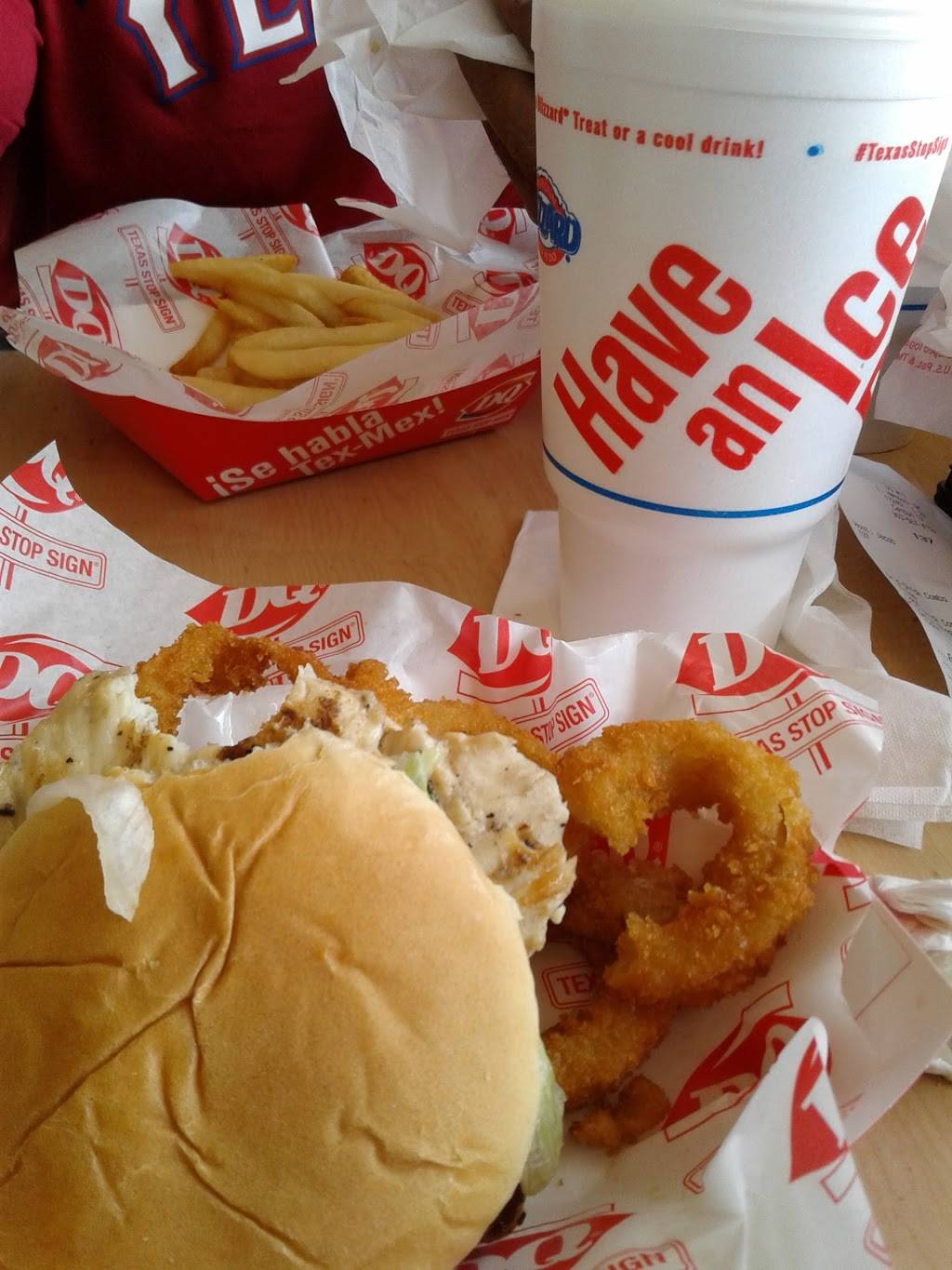 Dairy Queen | restaurant | 17249 West, I-20, Canton, TX 75103, USA | 9035674153 OR +1 903-567-4153