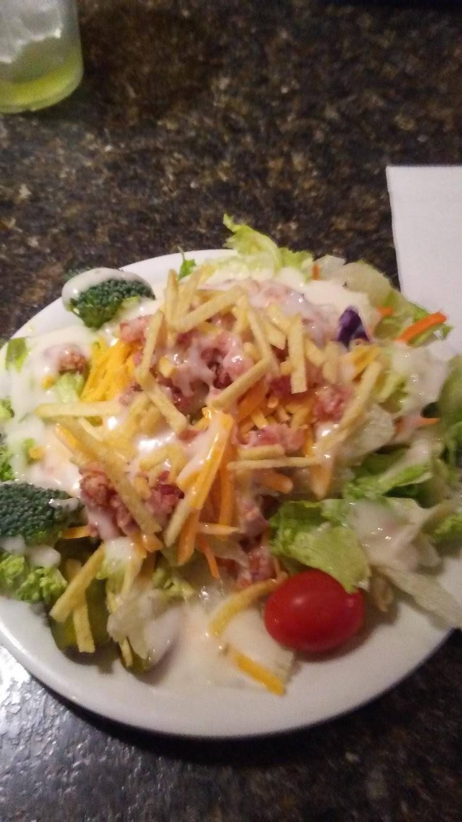 Pizza Hut | restaurant | 320 S West End Blvd, Quakertown, PA 18951, USA | 2155360245 OR +1 215-536-0245