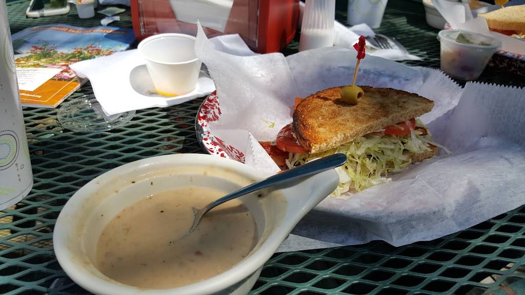 Pekadills | restaurant | 503 S Mears Ave, Whitehall, MI 49461, USA | 2318949551 OR +1 231-894-9551