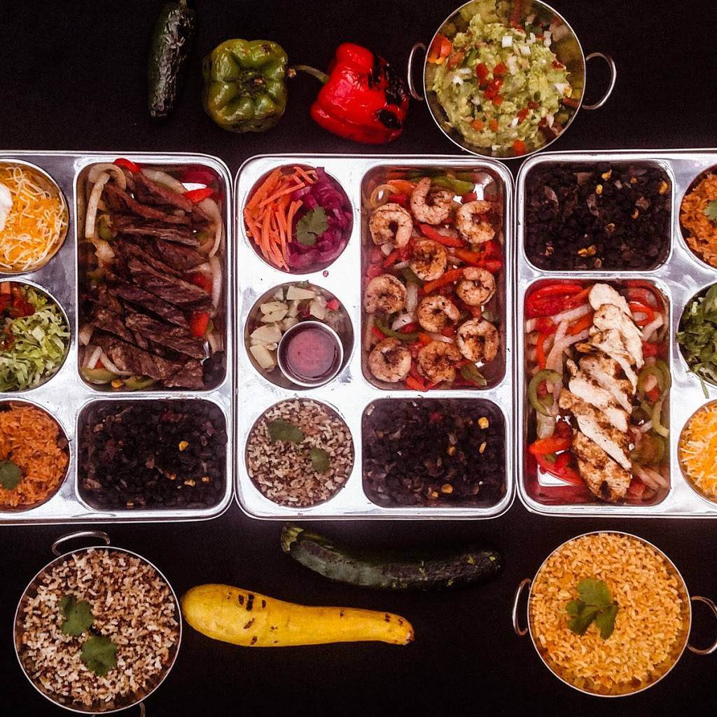 D.S. Fajita Factory | restaurant | 3445 N Halsted St, Chicago, IL 60657, USA | 7737704618 OR +1 773-770-4618