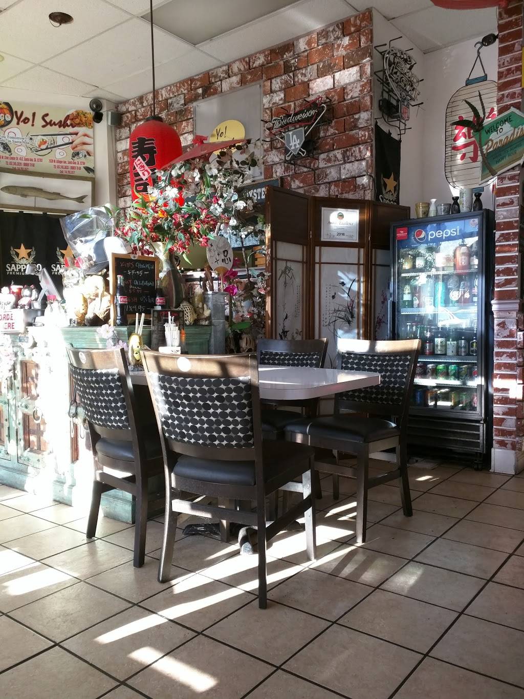 Yo!Sushi Kitchen | restaurant | 2639 W Edinger Ave, Santa Ana, CA 92704, USA | 6572453633 OR +1 657-245-3633