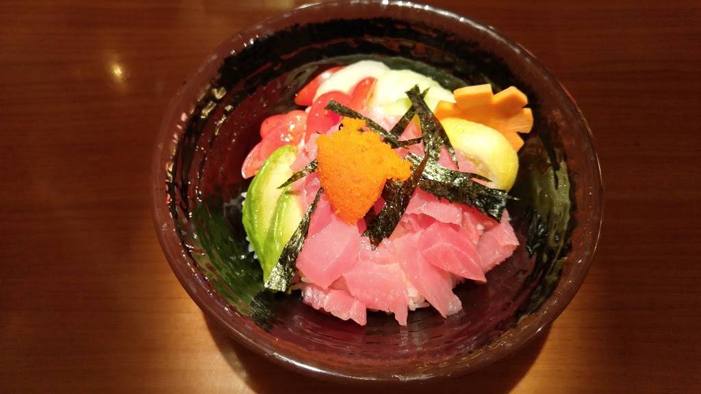 Sushi Court | restaurant | 251 Westwood Shopping Center, Fayetteville, NC 28314, USA | 9108688468 OR +1 910-868-8468