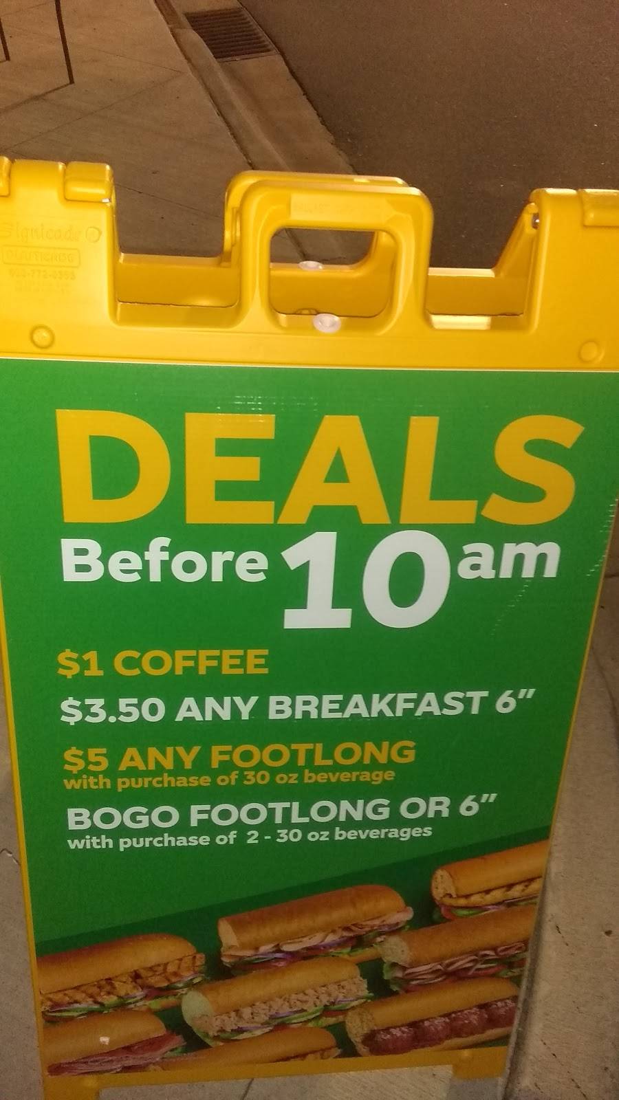 Subway | restaurant | 3340 Rice St, Shoreview, MN 55126, USA | 6514847600 OR +1 651-484-7600