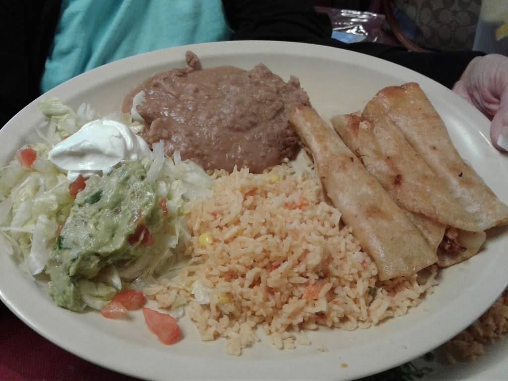 Mi Tierra Taqueria | restaurant | 1511 12th St, Bay City, TX 77414, USA | 9792444762 OR +1 979-244-4762