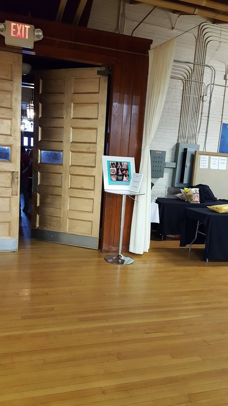 Whitehall Athletic Club | restaurant | 62 Poultney St, Whitehall, NY 12887, USA | 5184990134 OR +1 518-499-0134