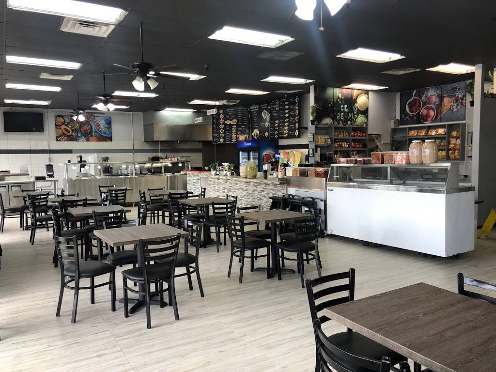 Restaurante La Oaxaquena De San Juan | restaurant | 825 E Mission Blvd, Pomona, CA 91767, USA | 9092420476 OR +1 909-242-0476