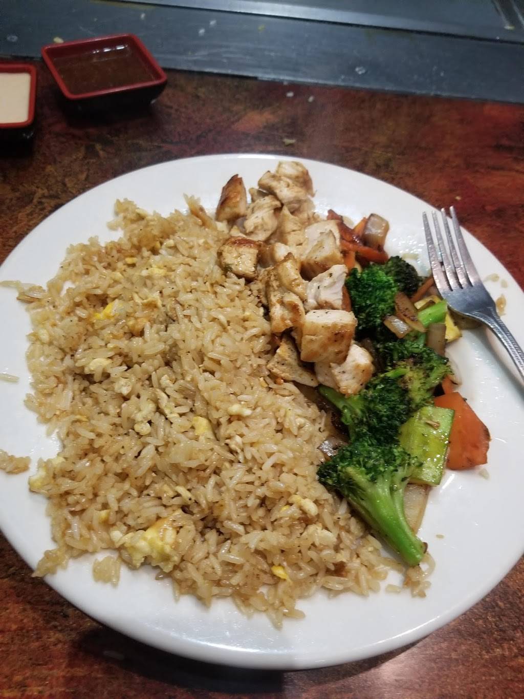 Stix Restaurant | restaurant | CARRIAGE CROSSINGS MALL, 4680 Merchants Park Cir #202, Collierville, TN 38017, USA | 9018543399 OR +1 901-854-3399